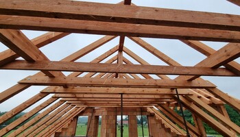 8589f3f8a9624203af4a411c110ba6571600x1200